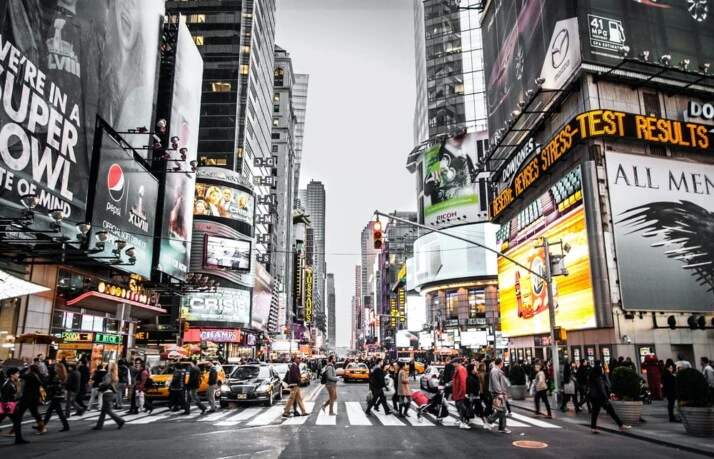 New York street during daytime