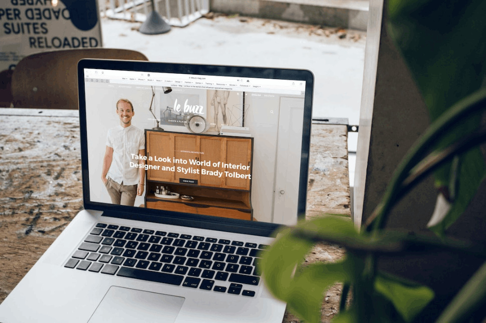 page title vs website name
