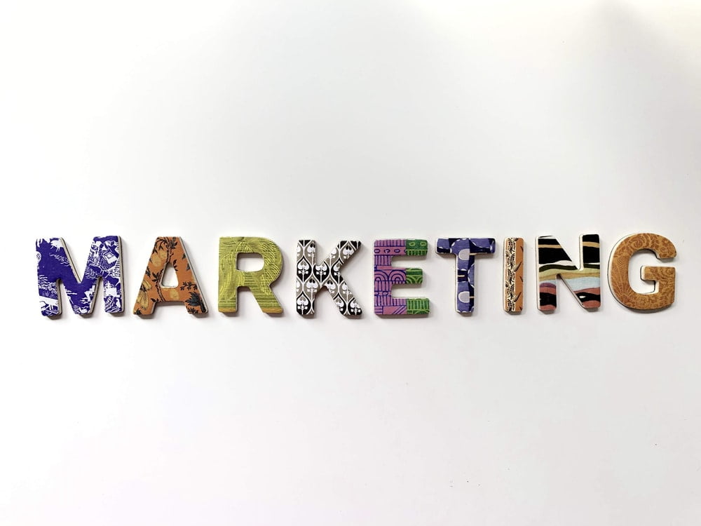 Growth hacking tactics aim to recruit as many users or customers as feasible
